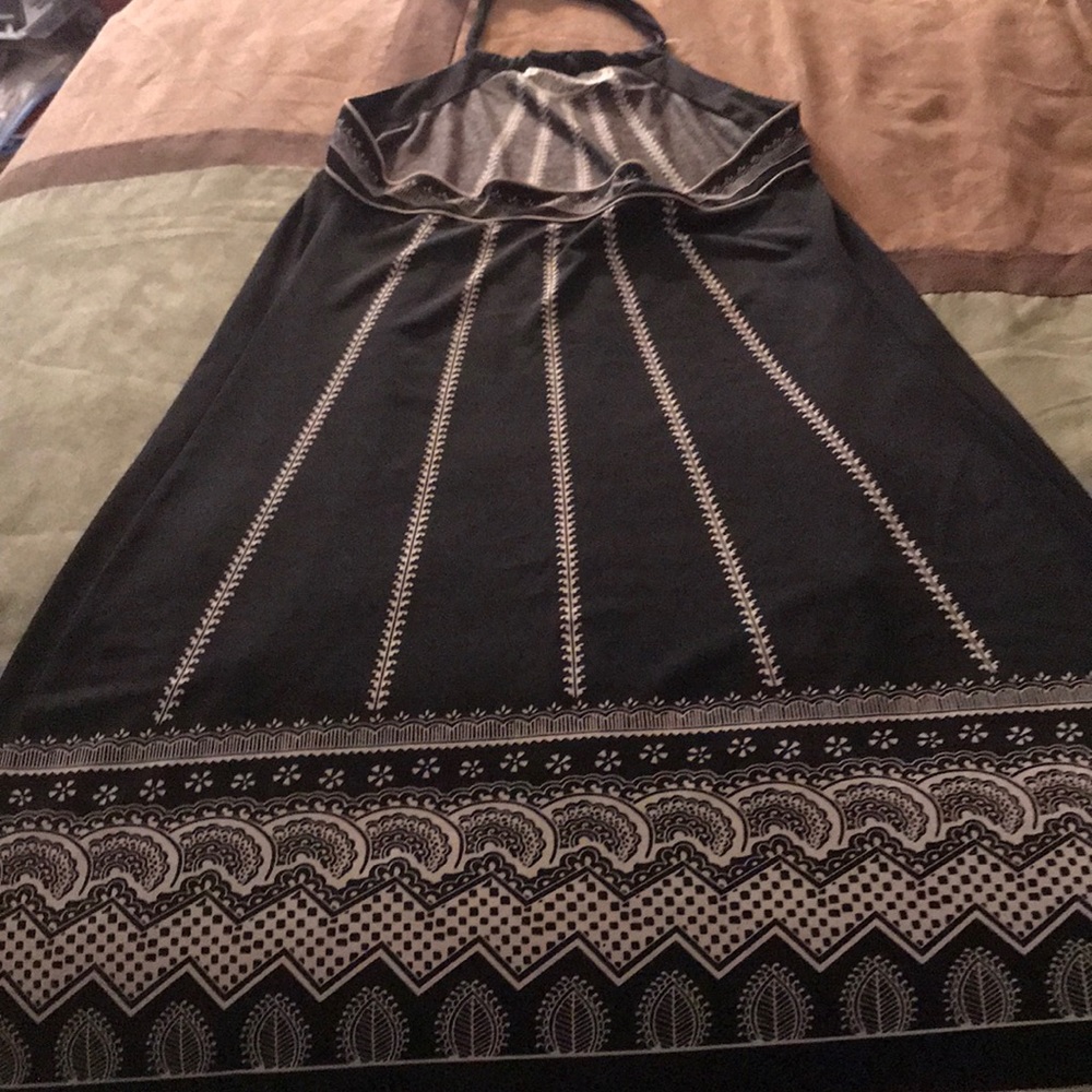 Dress - Picture 4 of 6